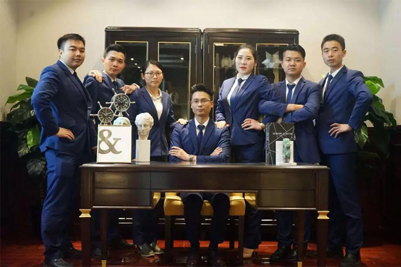 超凡国际门窗服务团队